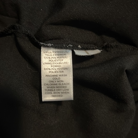 SOLD! Gorgeous Loft fully lined dress with embroidery - Picture 8 of 9